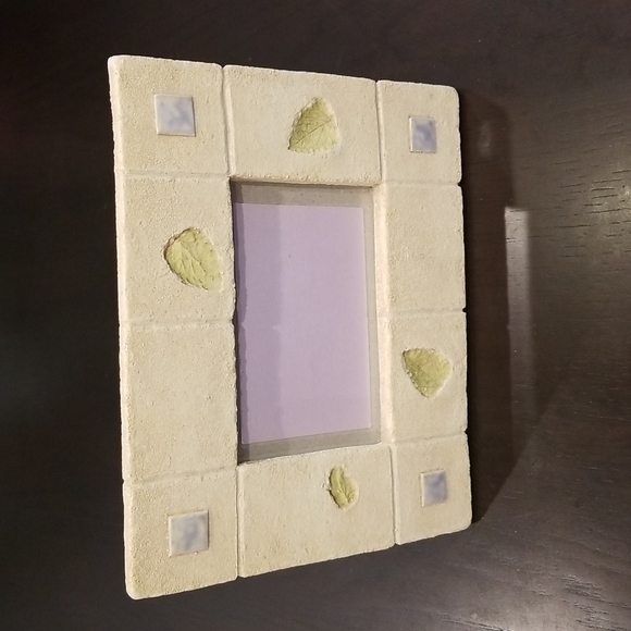 Frame•ology by Mint Impressions 4x6 Frame - Picture 8 of 16